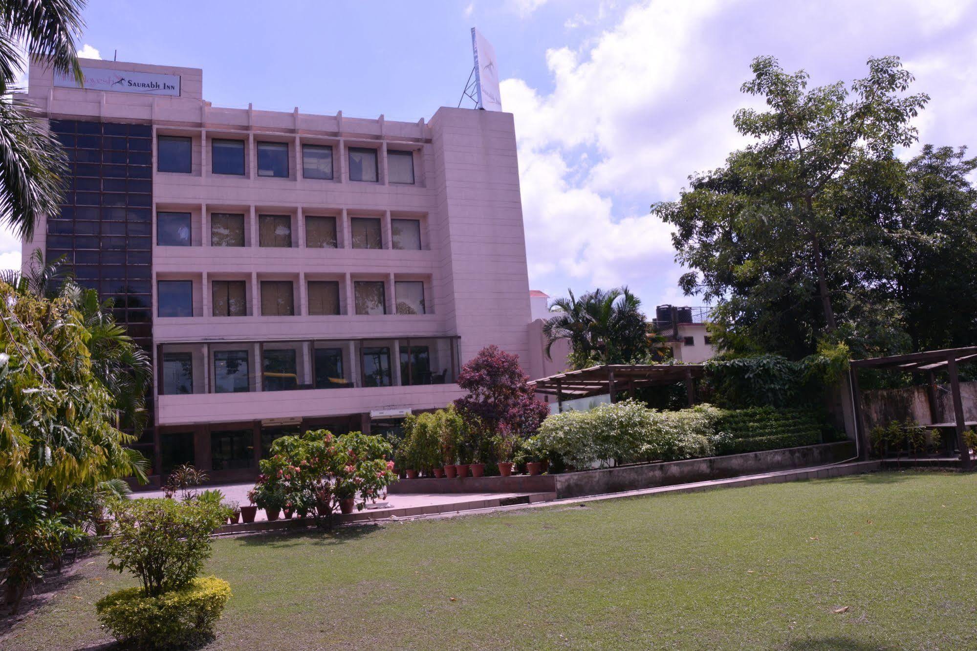 Hotel Saurabh Candy By Peppermint Haldwāni Exterior foto