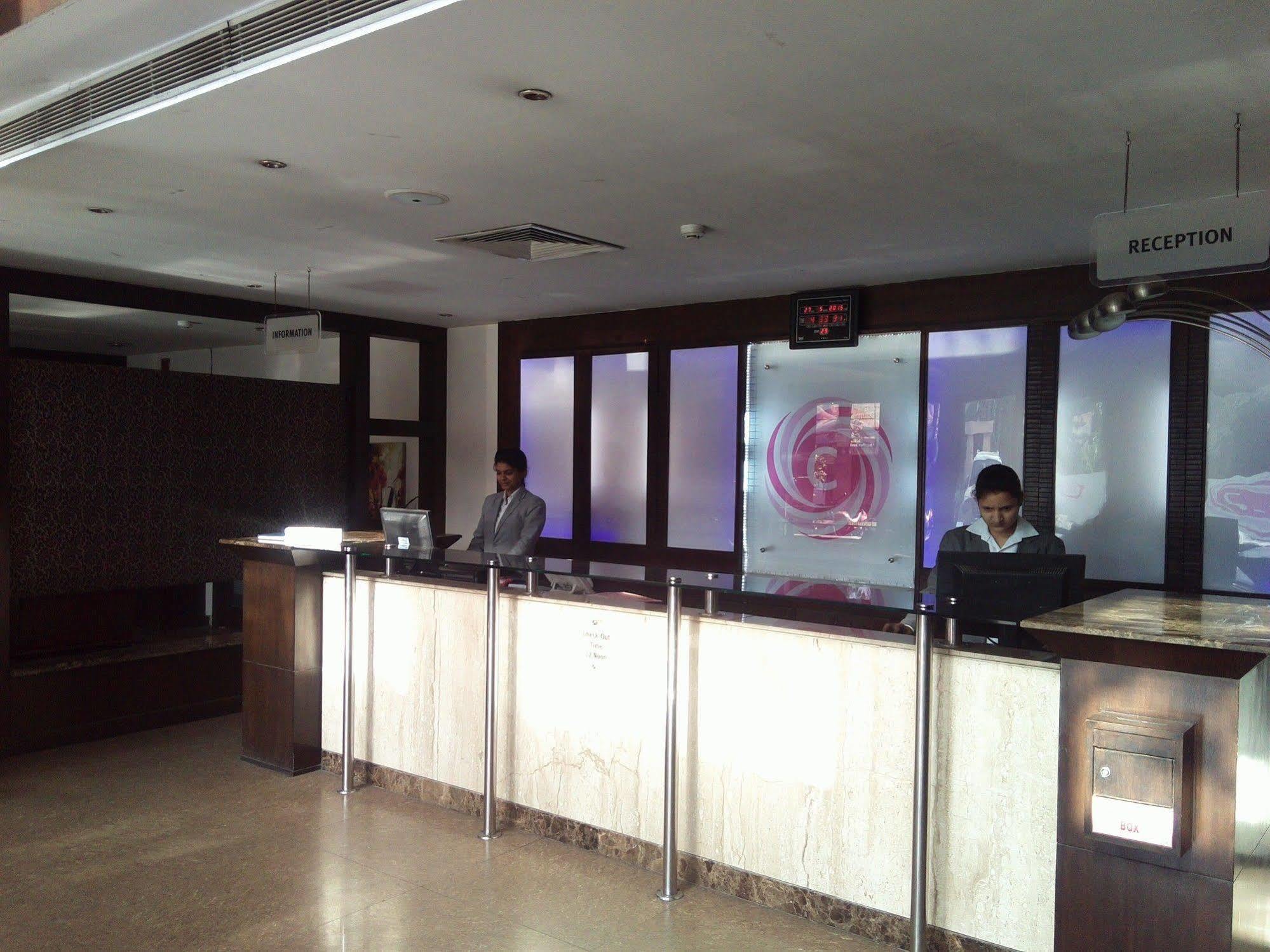 Hotel Saurabh Candy By Peppermint Haldwāni Exterior foto